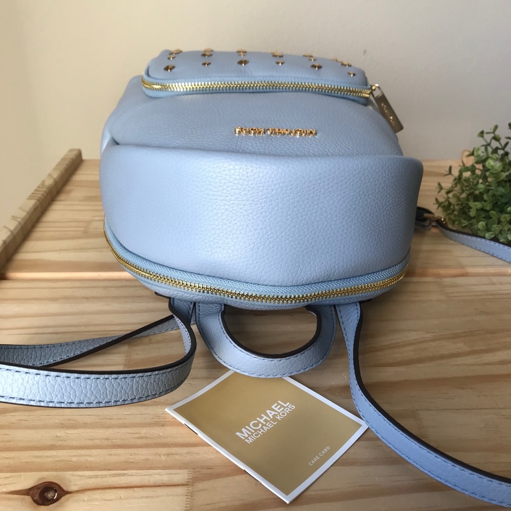🌼Michael Kors backpack - Picture 4 of 12